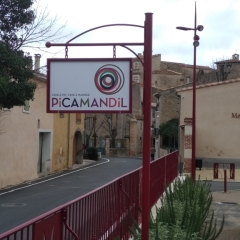 Enseigne picamandil