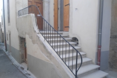 Petite rampe d'escalier