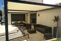 Pergola avec toile