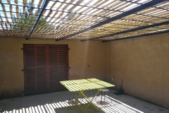 Pergola ganivelle