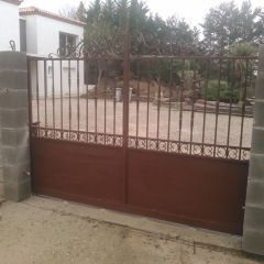 Portail acier (14)